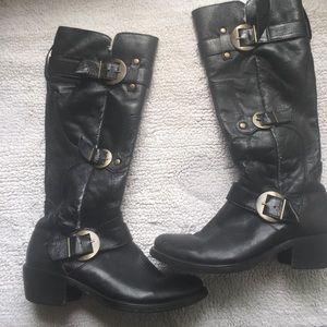 Leather boots