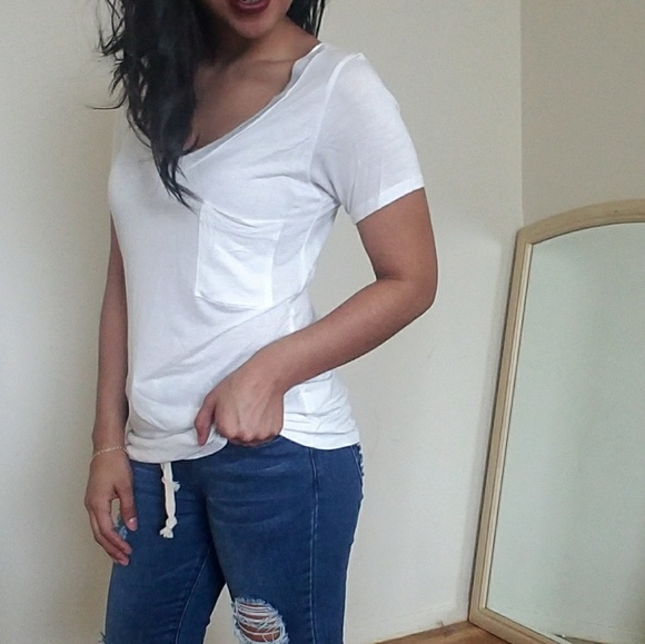 🆕NOT SO BASIC DEEP V WHITE TEE SHIRT TOP - Picture 4 of 5