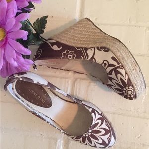 Tropical Print Wedges