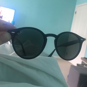 Circular Ray Bans