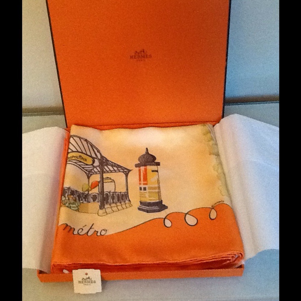 💕Authentic Hermes Scarf