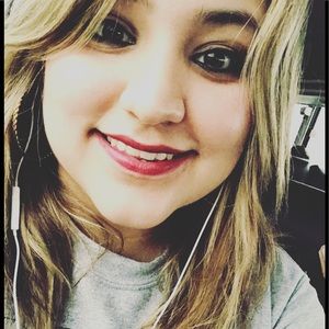 Meet your Posher, Shirley