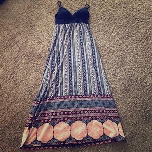 Maxi dress, size large