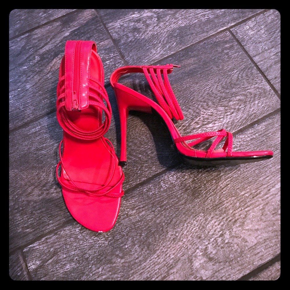 Michael Antonio 8.5 Red 👠