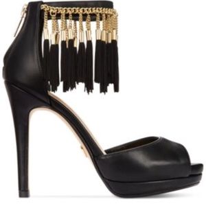 Thalia Sodi - BRAND NEW- Head turning Sandals