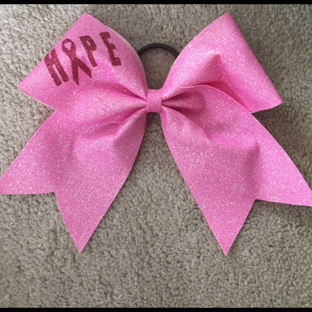 breast cancer bow