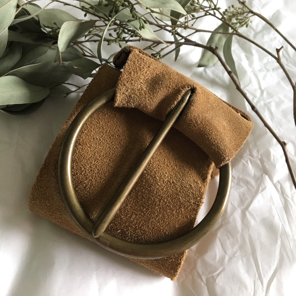 Soft suede belt with unique rustic buckle