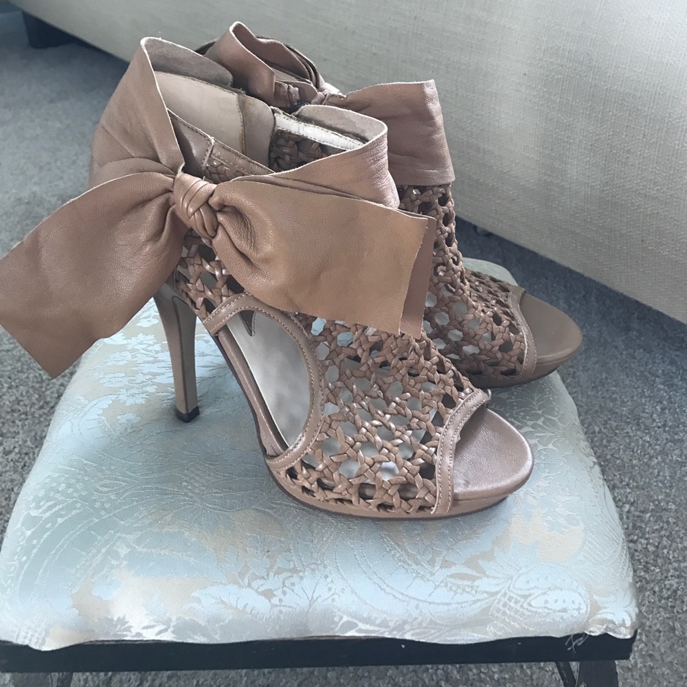 Nine West boutique 9 leather heeled sandals