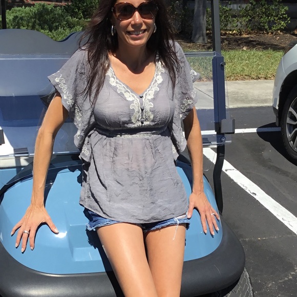 Gray Boho Top - Picture 2 of 3