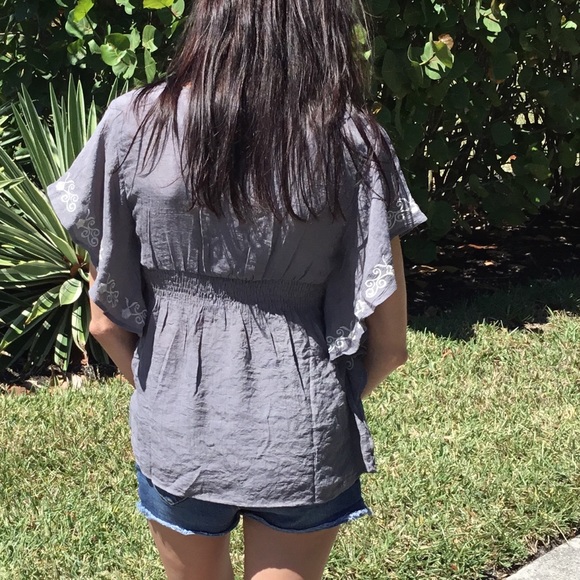 Gray Boho Top - Picture 3 of 3