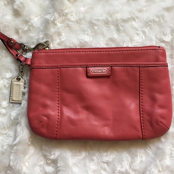 Coach Handbags - 💕Coach Rose Pink Wristlet💕