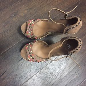 Studded embellished Wedges