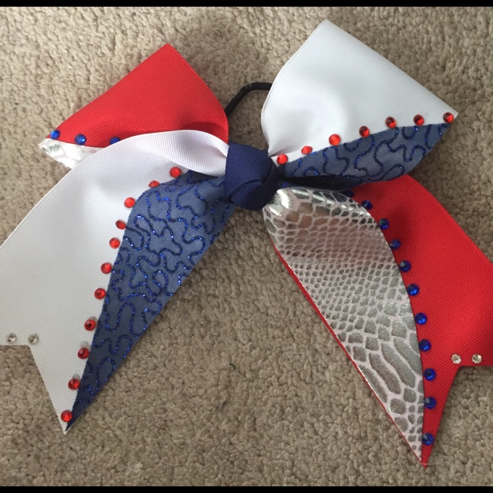 cheer bow