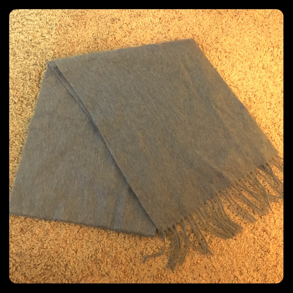 Marc Jacobs cashmere scarf