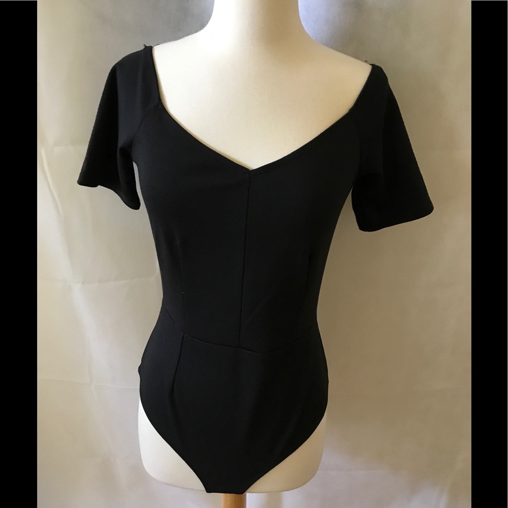 SOPRANO NWT BODYSUIT SIZE M