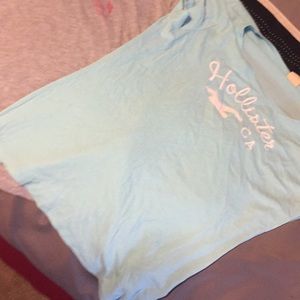 Hollister size med