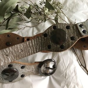 Unique silver genuine leather belt