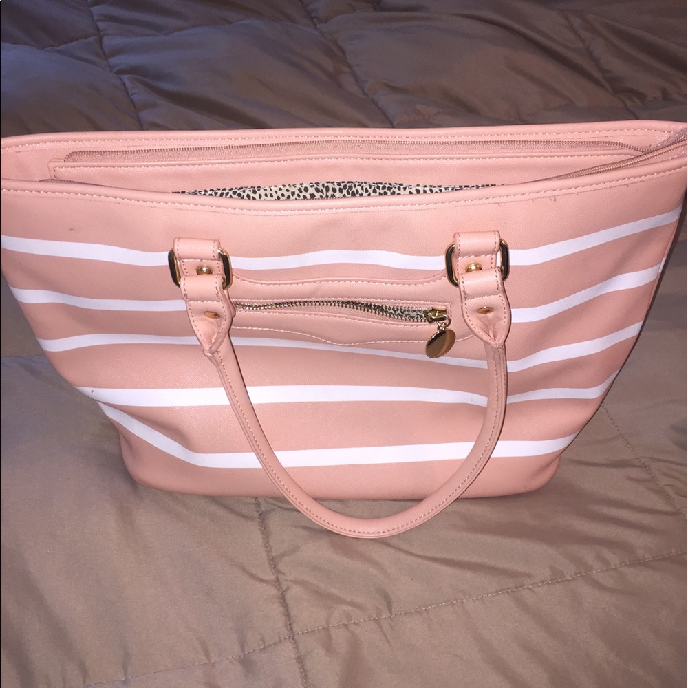 JustFab purse