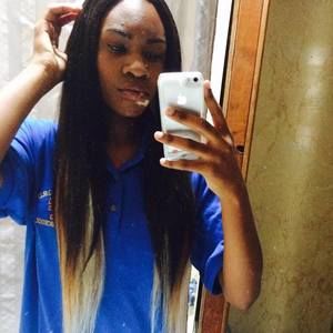 Meet your Posher, Karin