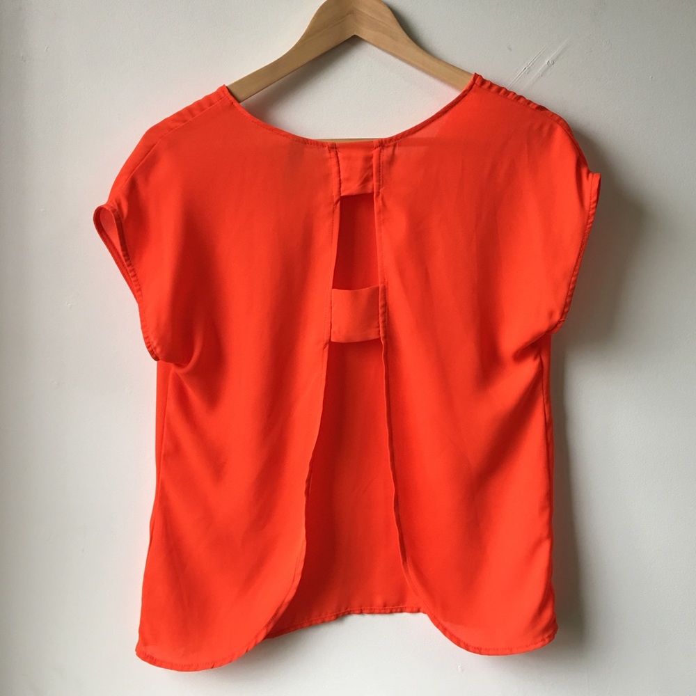 Buttons Orange Top