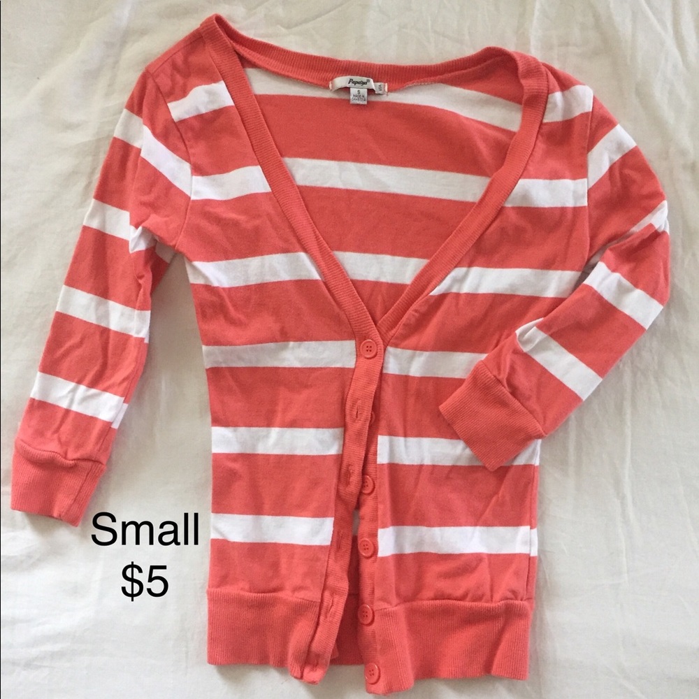 Button up cardigan. 3/4 length sleeves.