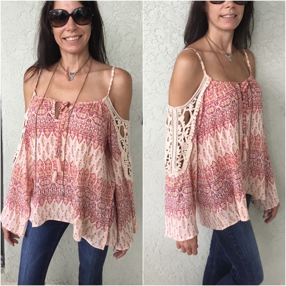 🌺 30% OFF BUNDLES🌺 Small  Ivory & Pink Boho Top - Picture 4 of 4