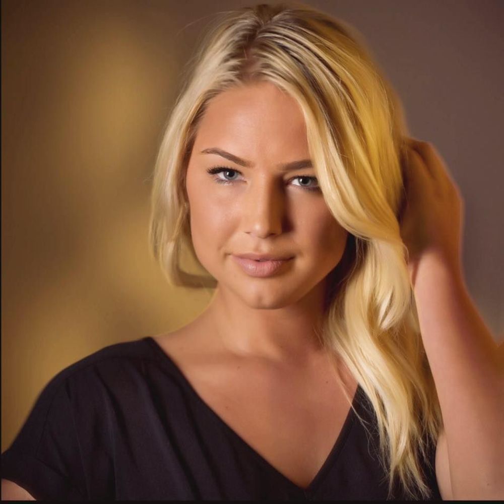 Meet your Posher, Amanda