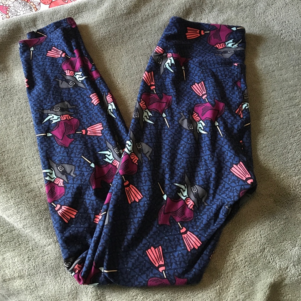 Lularoe witch leggings OS