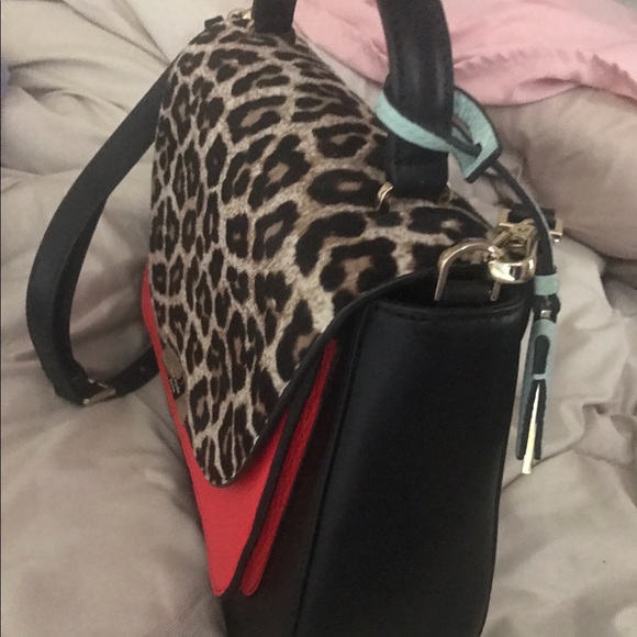 2016 Kate Spade Purse - Picture 2 of 4