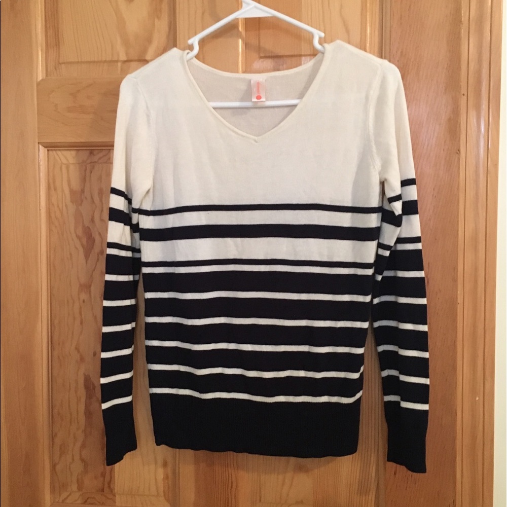 Jrs sweater