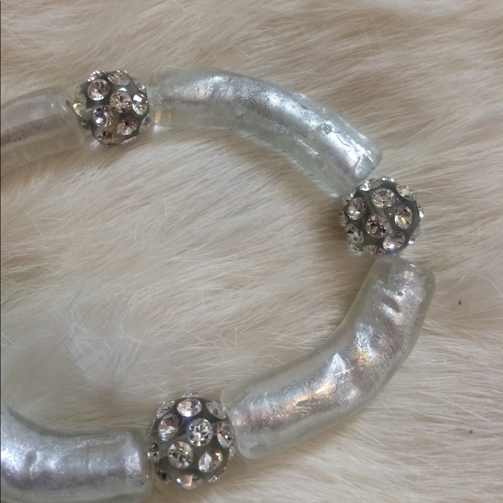 Cute Bracelet - Picture 2 of 3