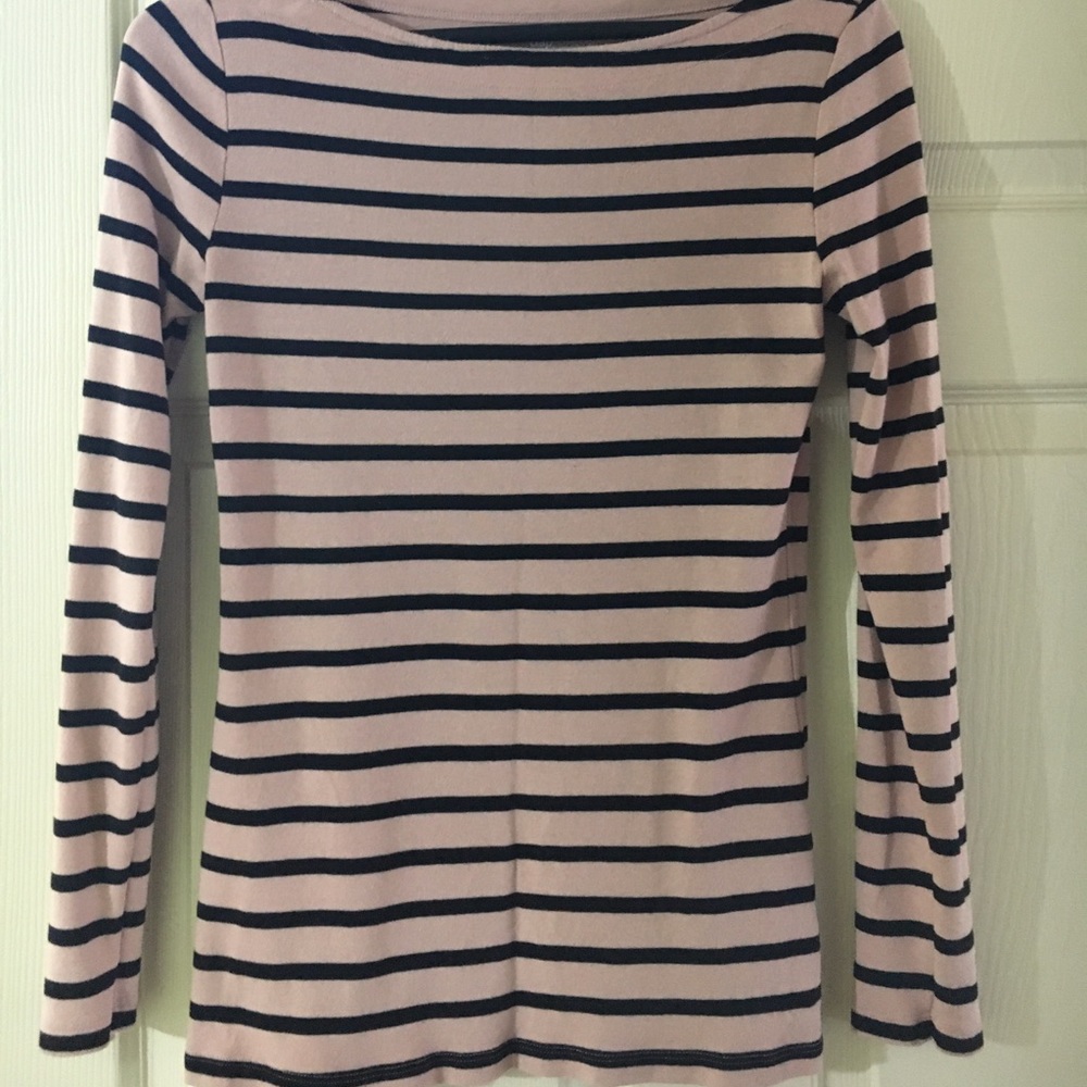 Super soft long sleeve tee.