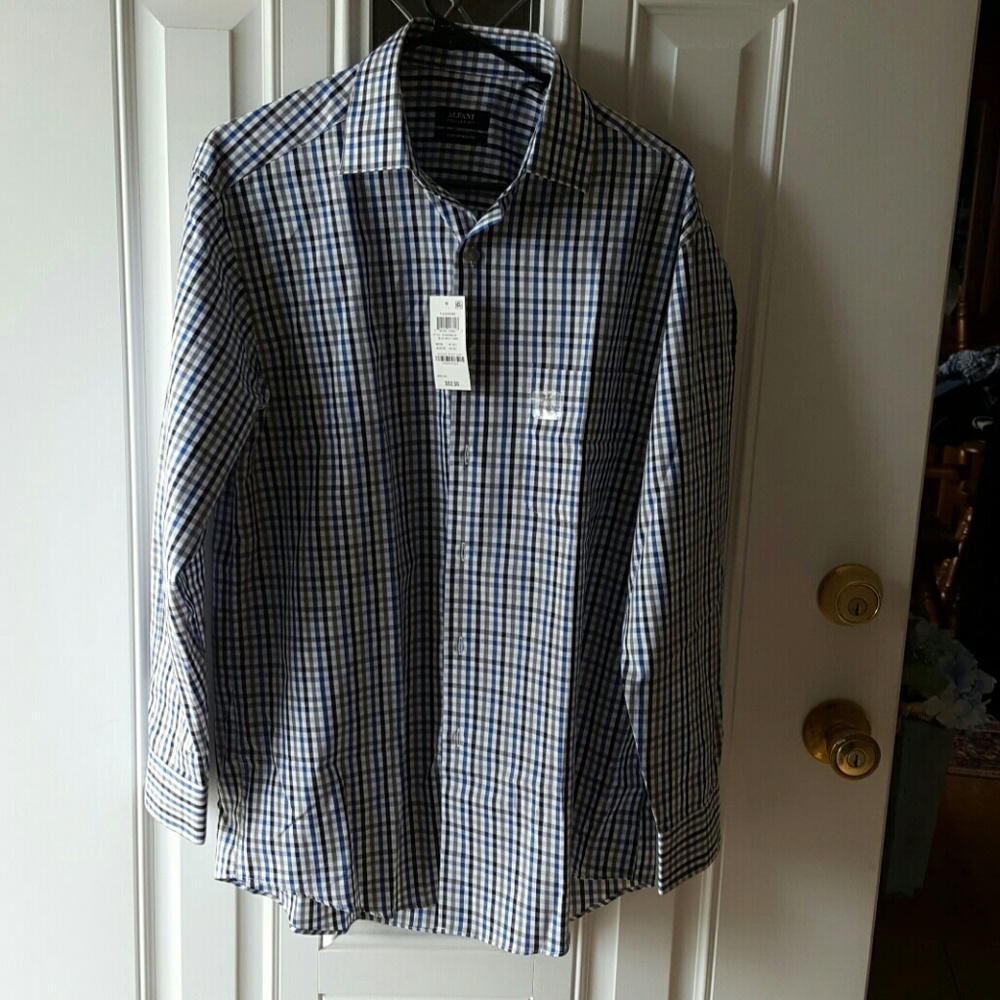 Men's dress shirt