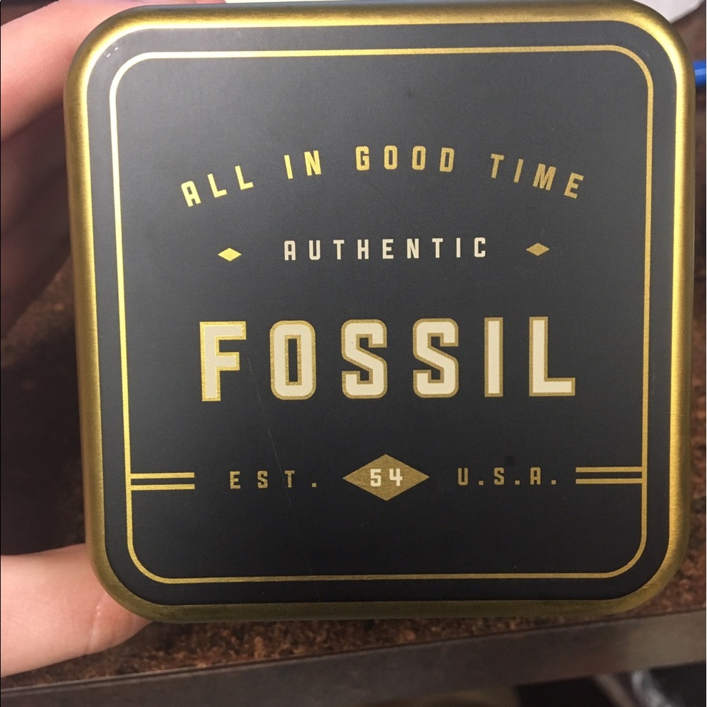 FOSSIL watch - Picture 2 of 3