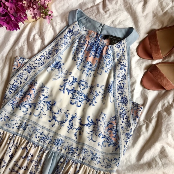 BCBGMaxAzria Dresses & Skirts - BCBGMaxazria Dress