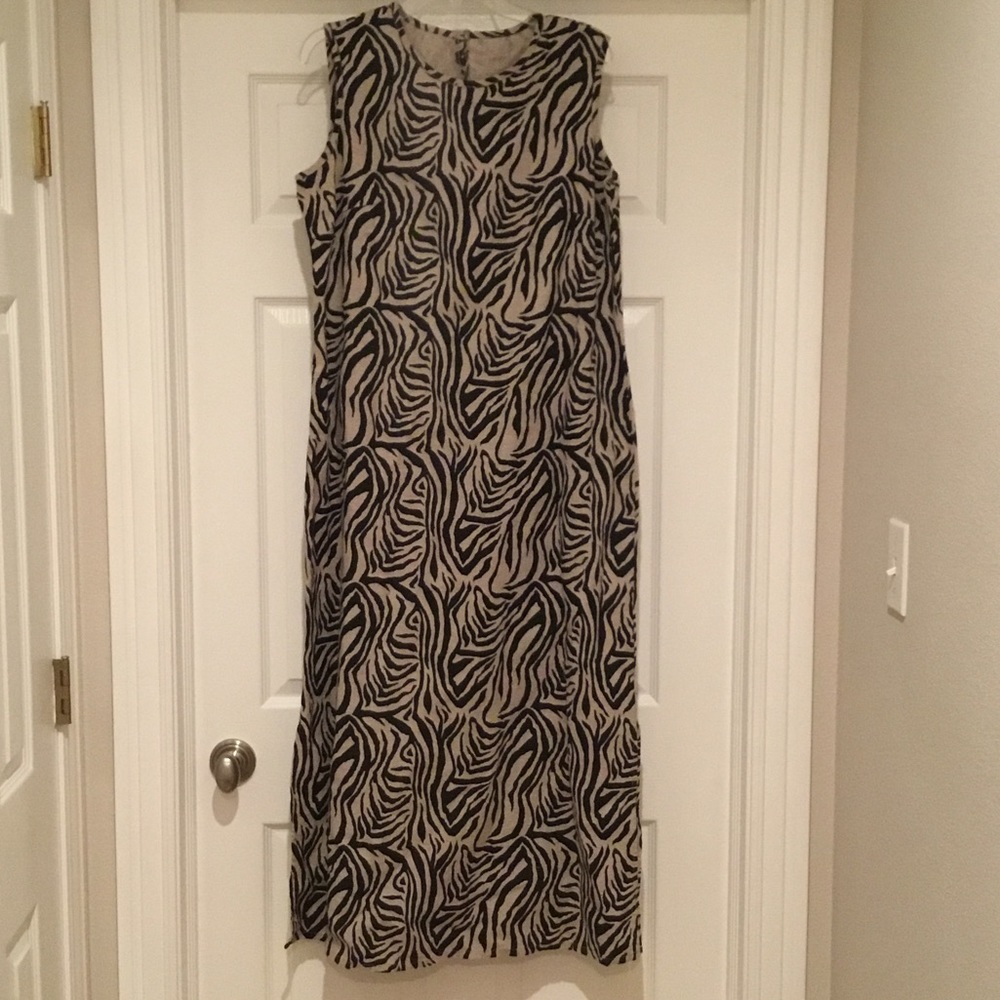 New animal print maxi dress size 10