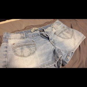 Size 11 lei shorts