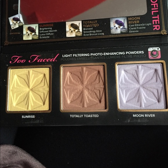 Too faced selfie powders - Picture 3 of 3