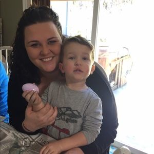 Meet your Posher, Christine