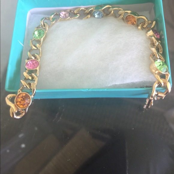 Beautiful Gold plated Sterling Silver bracelet - Picture 2 of 2