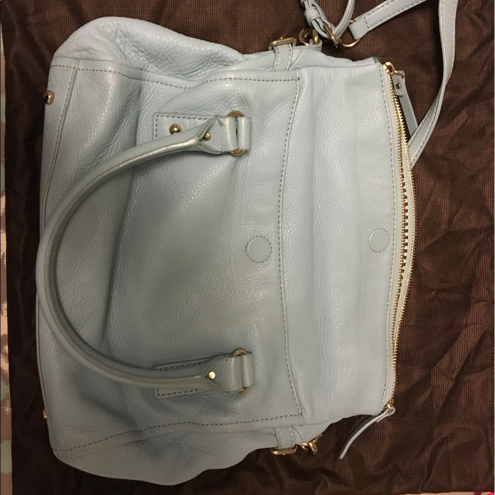 Beautiful Kate Spade small Leslie crossbody purse. - Picture 2 of 3