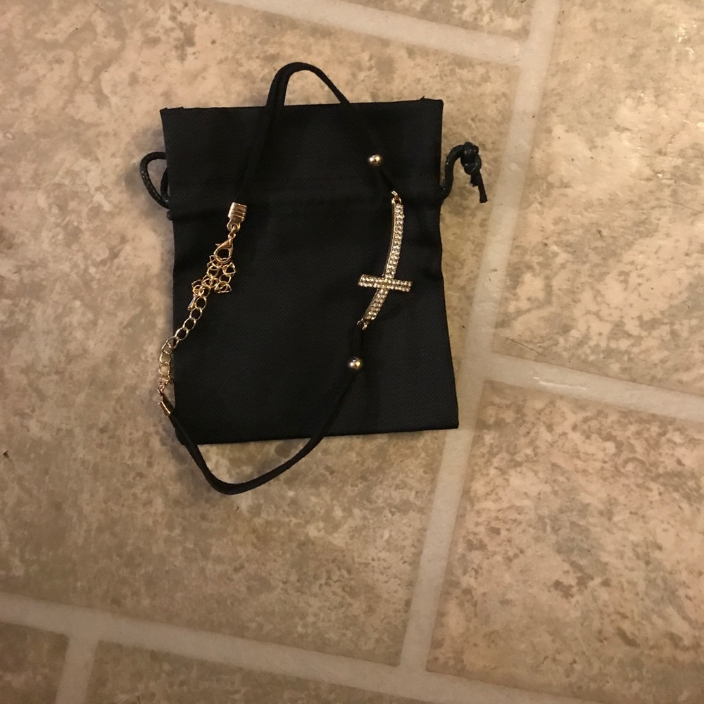 Beautiful cross choker