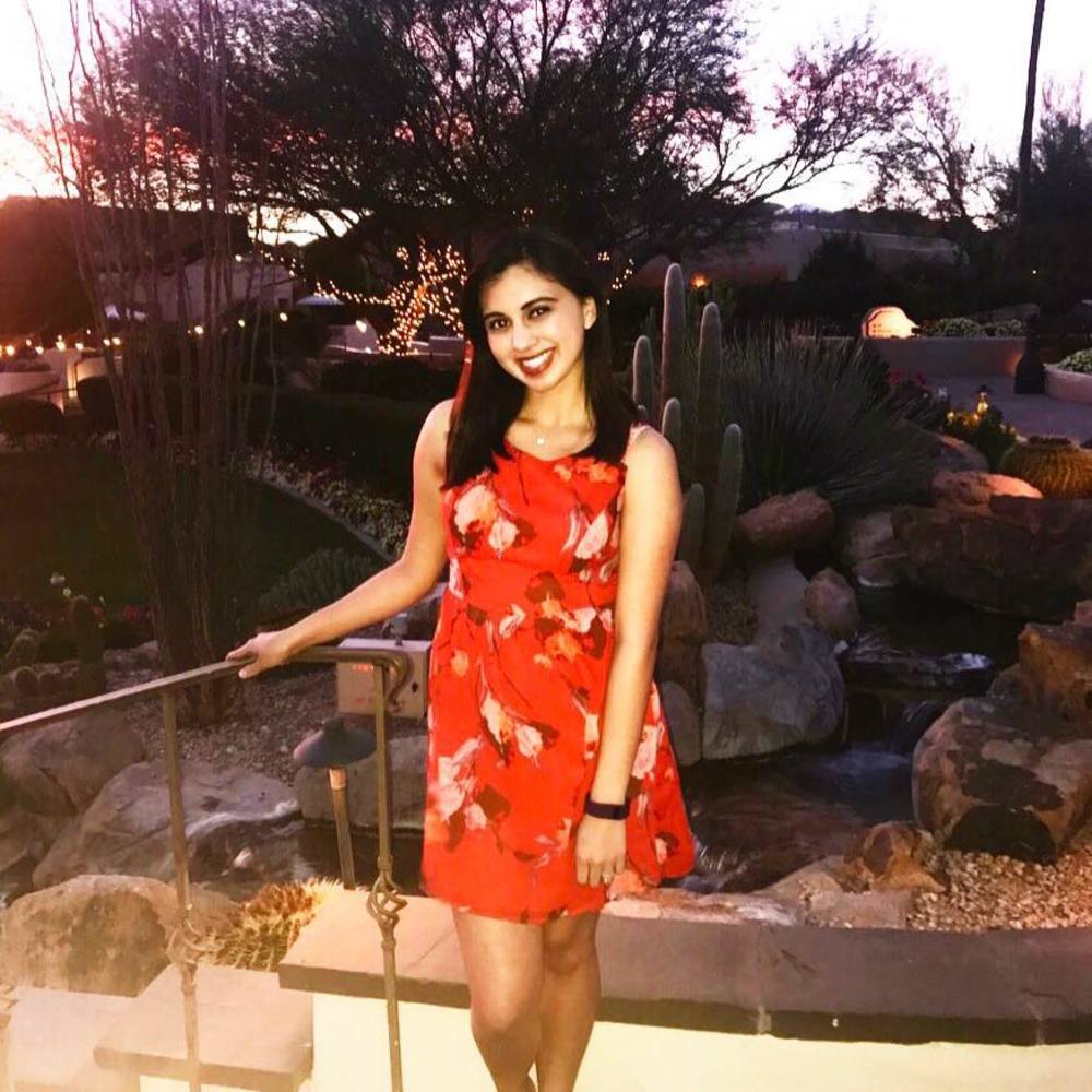 Meet your Posher, Isabella