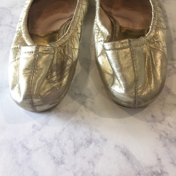 $15 bundled Michael Kors (MMK) Gold Quilted Ballet - Picture 5 of 8