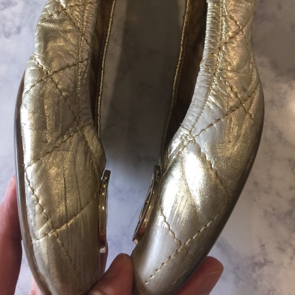 $15 bundled Michael Kors (MMK) Gold Quilted Ballet - Picture 8 of 8