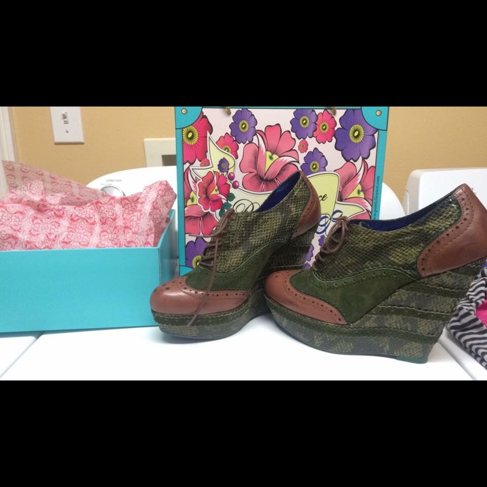 Poetic license wedges