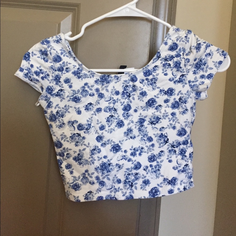 Blue and white crop top