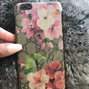 Pre-owned GUCCI floral iPhone 6 Plus case
