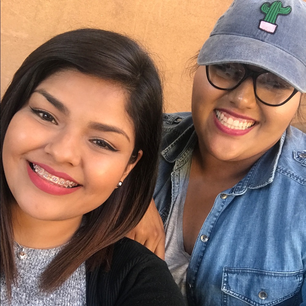 Meet your Posher, Kenia