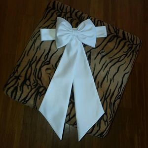 White David's Bridal sash with bow